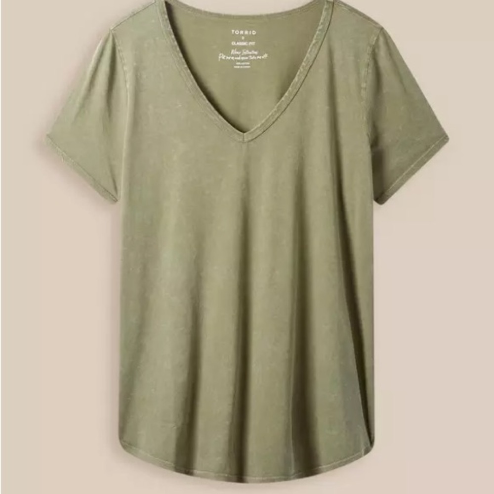 Torrid Cotton V-Neck Tee size 2